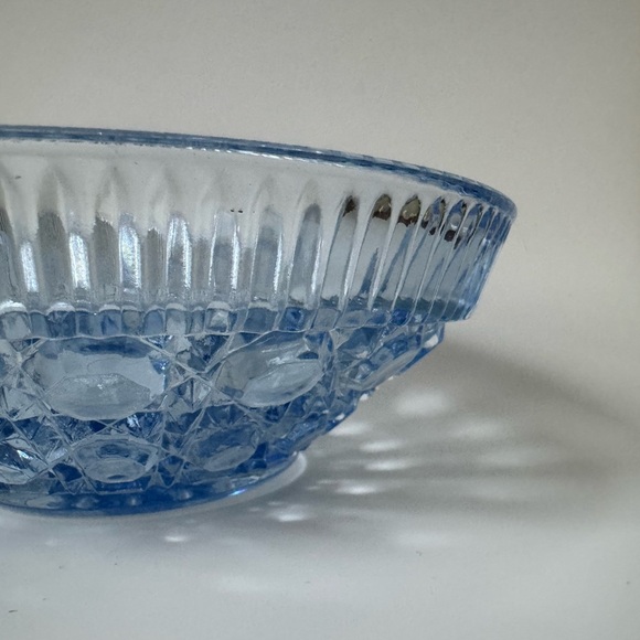 Vintage atlas glass light blue caned wicker pattern bowl - Picture 2 of 8